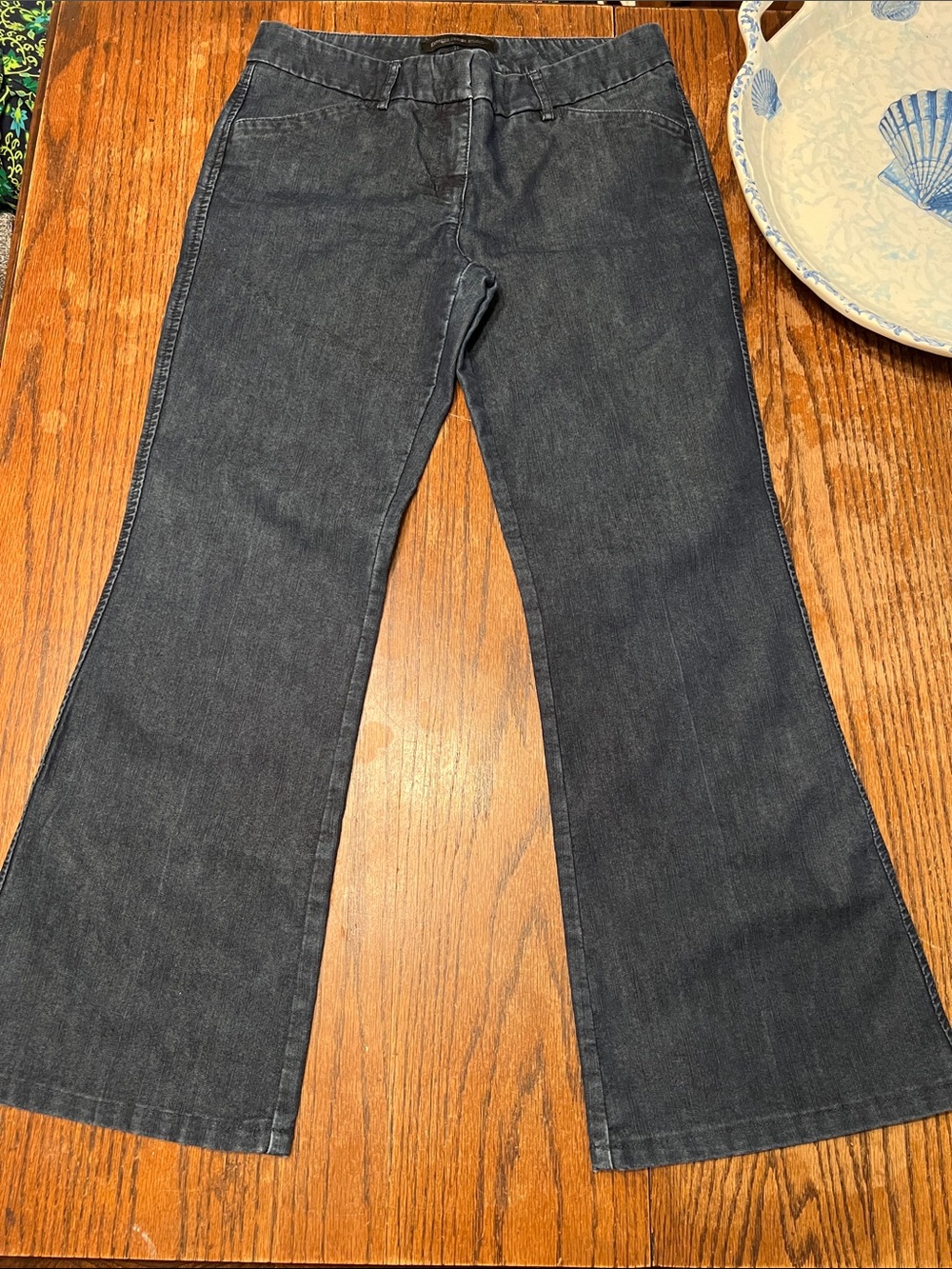 Express Design Studio Editor Dark Wash Capri wide leg Flare Stretch Jeans